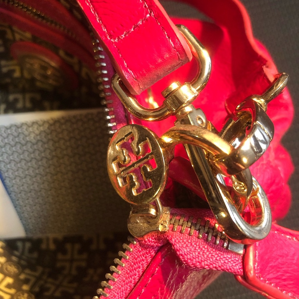 Tory Burch purse - Picture 3 of 6